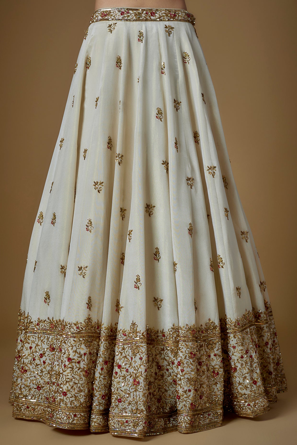 ROOYI LEHENGA - OFF WHITE