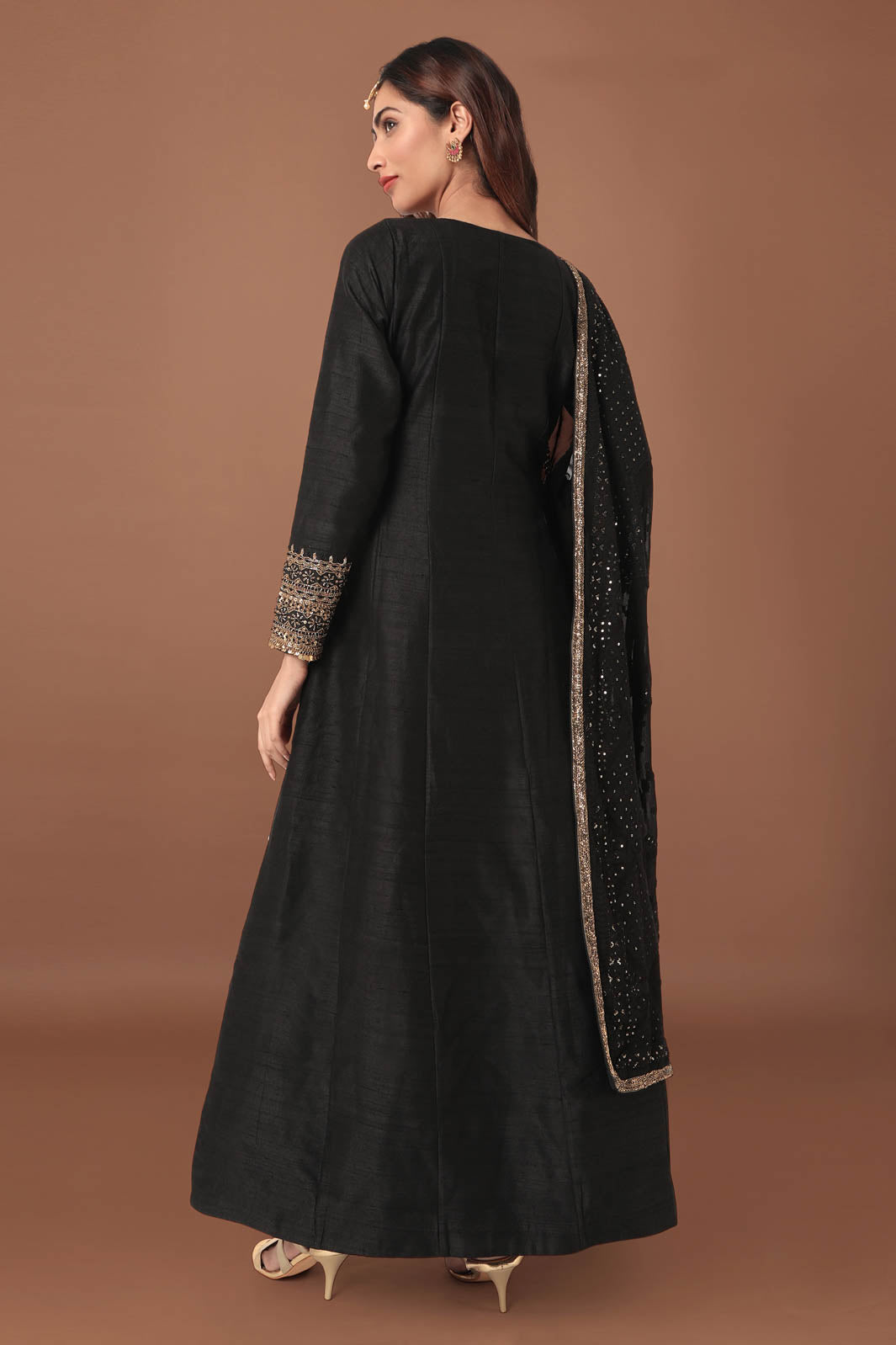 Surmaee Ethnic Gown